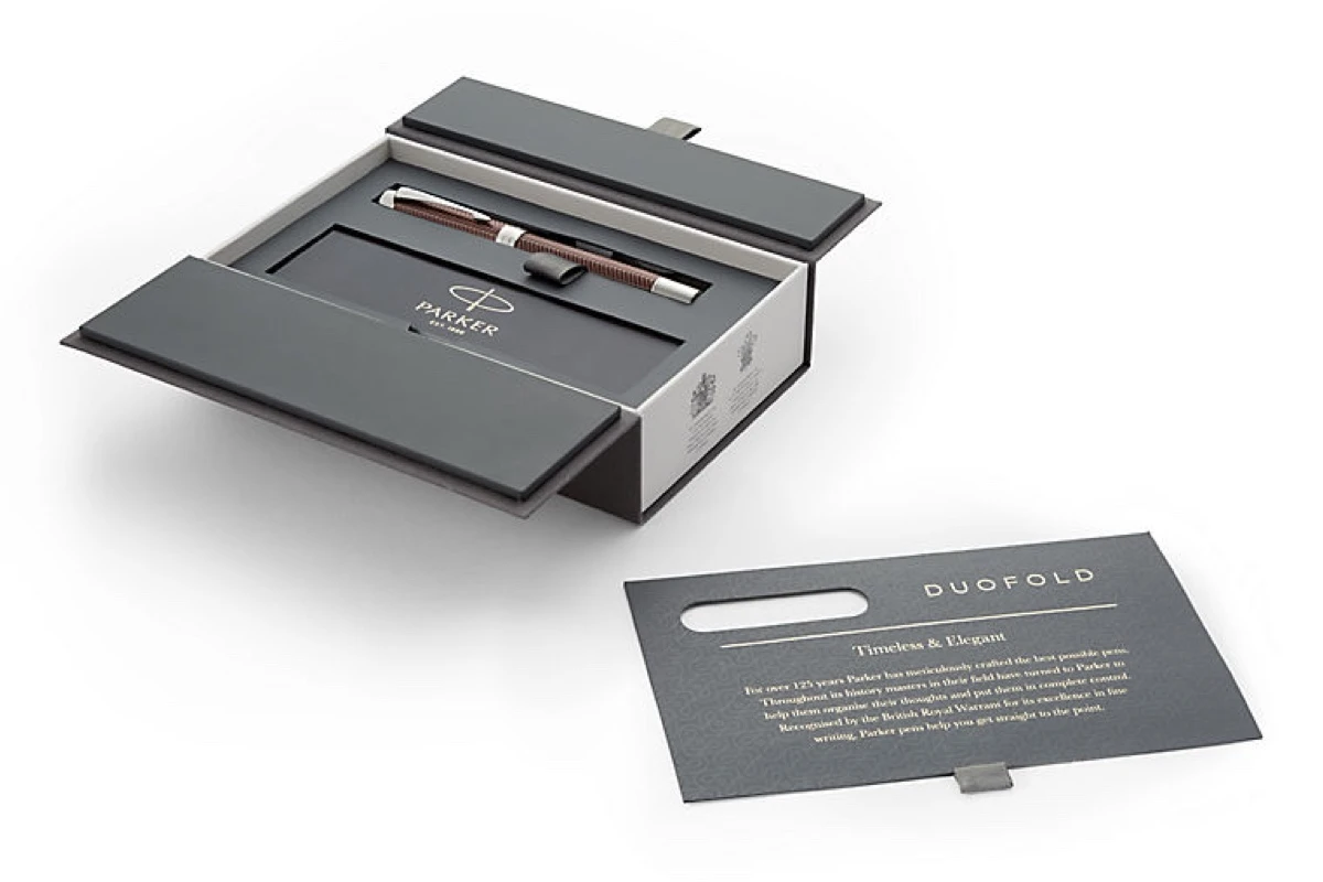 Parker® Parker Duofold Prestige Burgundy Chevron Centennial Vulpen 3 Parker® Parker Duofold Prestige Burgundy Chevron Centennial Vulpen - Afbeelding 3