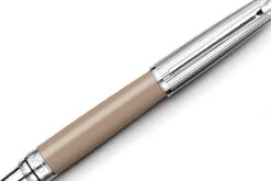 Caran D'Ache Léman Bicolor Cashmere Vulpen -Pennen Verkoop 4799 403 Caran d Ache Leman Bicolor Cashmere Fountain pen 2