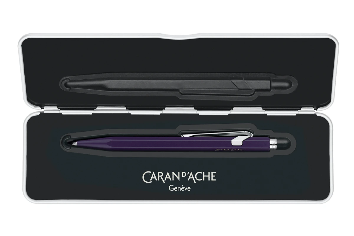 Caran D'Ache 849 Dark Purple Balpen Limited Edition 2 Caran D'Ache 849 Dark Purple Balpen Limited Edition - Afbeelding 2