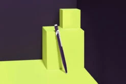 Caran D'Ache 849 Dark Purple Balpen Limited Edition 13 Caran D'Ache 849 Dark Purple Balpen Limited Edition -Pennen Verkoop Caran d Ache 849 Dark Purple Ballpoint 6