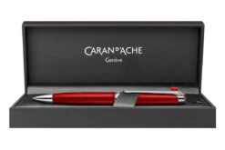 Caran D'Ache Léman Rouge Carmin Balpen -Pennen Verkoop Caran d Ache Leman Rouge Carmin Ballpoint Pen 3