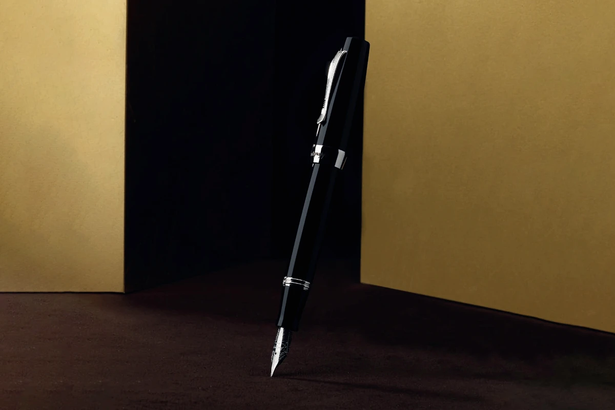 Montegrappa Elmo 02 Jet Black Vulpen 4 Montegrappa Elmo 02 Jet Black Vulpen - Afbeelding 4