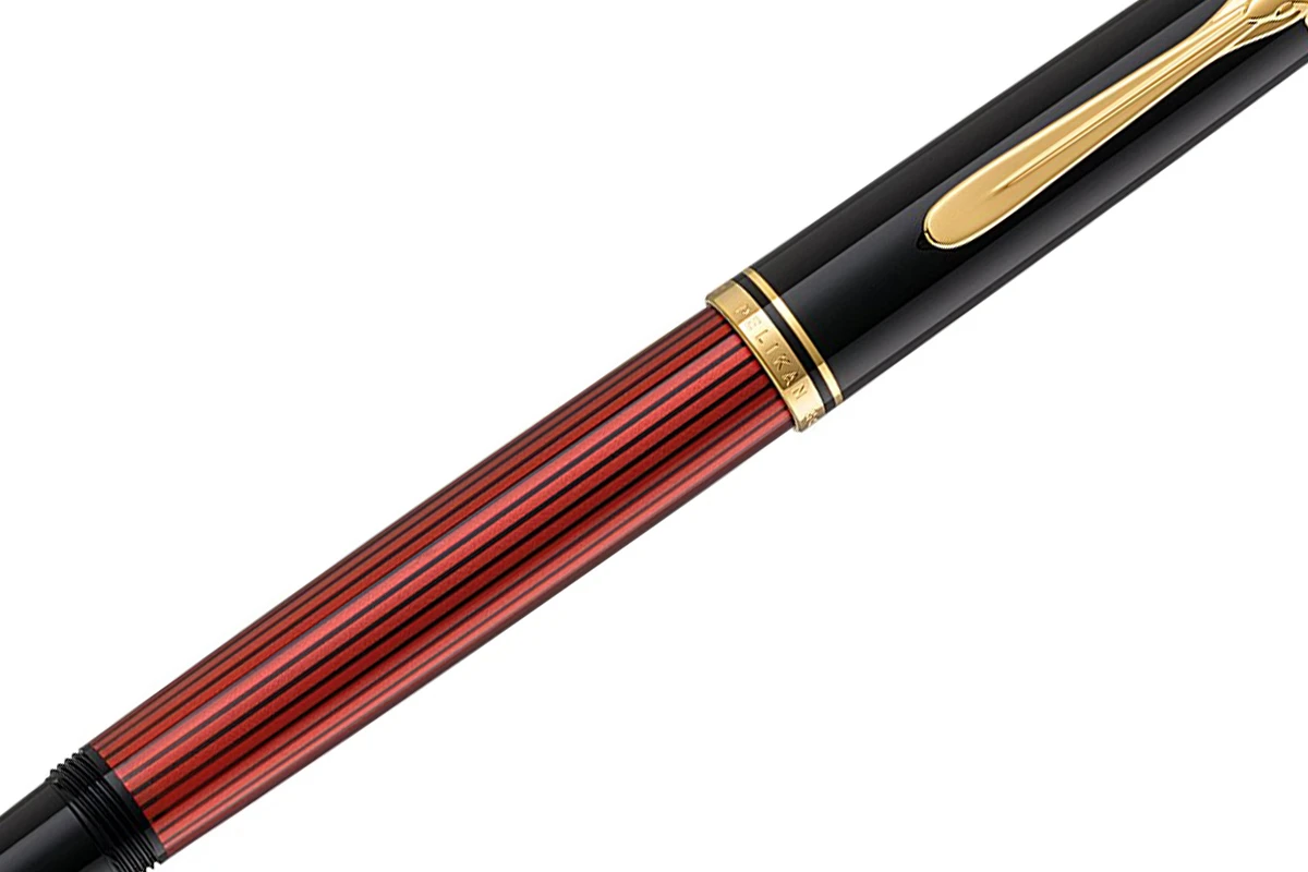 Pelikan Souverän M600 Zwart/Rood Vulpen 2 Pelikan Souverän M600 Zwart/Rood Vulpen - Afbeelding 2